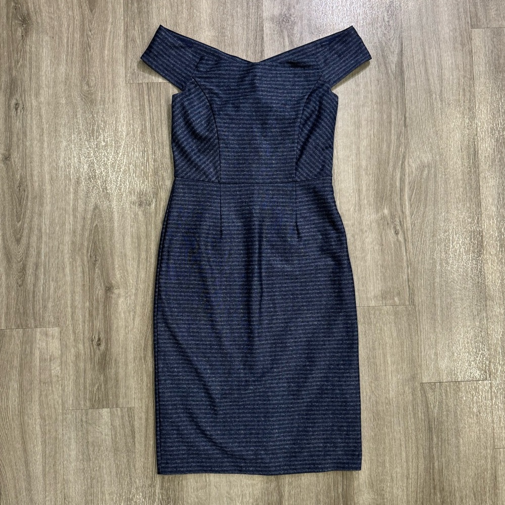 Antonio Melani Dress Women Size 4 Blue Kathleen Striped Off Shoulder Knit Dress
